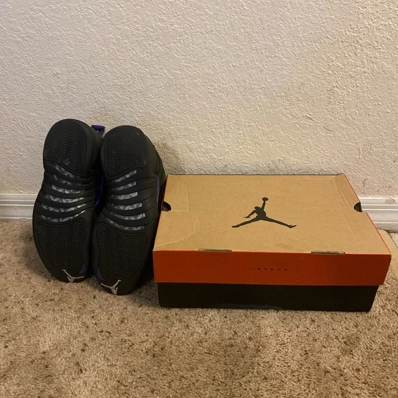 Jordan 12’s ‘Dark Concord’